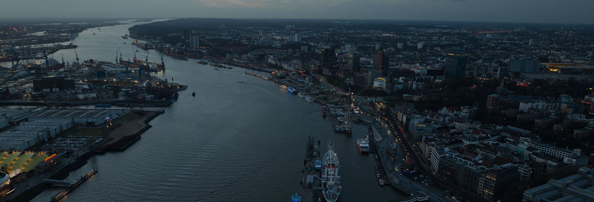 Landungsbrücken Hamburg